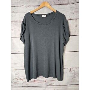 LNA Womens Top Size 2X Green Vylett Ribbed Tee Short Sleeve Casual Plus